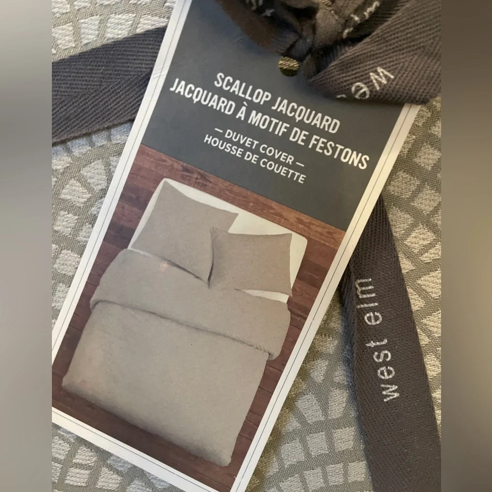 NEW NWTWest Elm Scallop Jacquard Geometric Fan Cotton King Duvet 2 Euro Sham Set